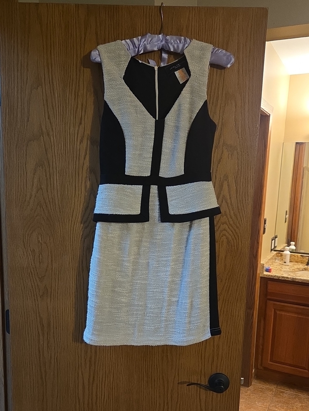Midi black and cream sqeerheart neckline dress